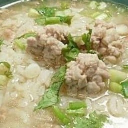 ข้าวต้มหมูสับ