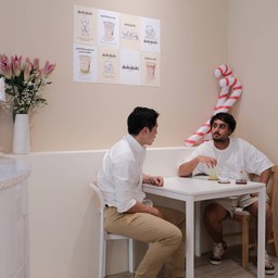 Chill vibes only 🌸 ลาเต้ละมุน ยูซุสดชื่น คาเฟ่ญี่ปุ่นน่านั่งมาก