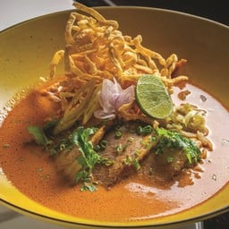 ข้าวซอยเนื้อเสือร้องไห้โคขุน เส้นข้าวซอยสดเกษตรอินทรีย์์