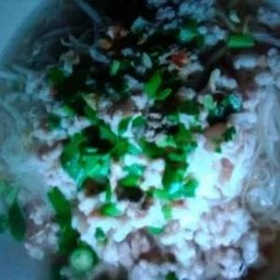 หมี่ขาวหมูสับ