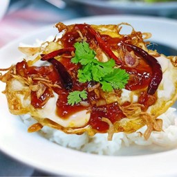 ข้าวไข่ดาว 2ฟอง ซอสมะขาม