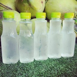 น้ำมะพร้าวน้ำหอมสดแท้ 100% (ขนาด 250ml.)