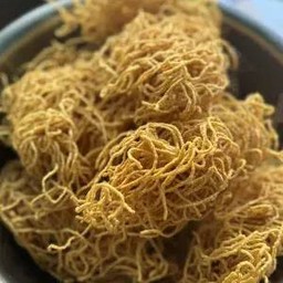 หมี่กรอบ