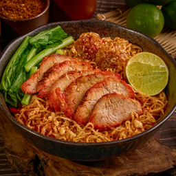 บะหมี่หมูเเดง (ต้มยำ)