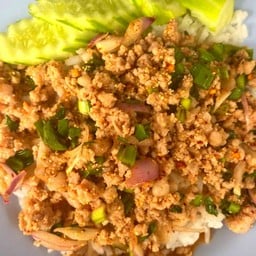 ลูกชิ้นทอดNN(น้ำจิ้มทำเอง)และอาหารตามสั่ง