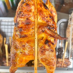 ไก่ครึ่งตัว