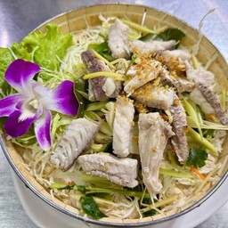 ปลากระพงรลวกจิ้ม(จาน)