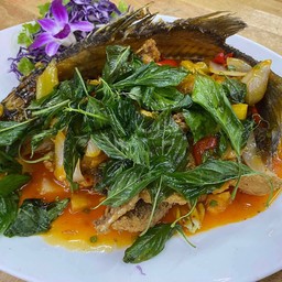 ปลากระพงทอดสามรส