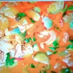 แกงกะทิไก่มะเขือ