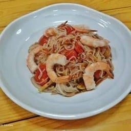 ส้มตำ พันล้าน ถนนเสริมสวาสดิ์