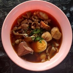 ก๊วยจั๊บน้ำข้น เครื่องแน่น สาขา2