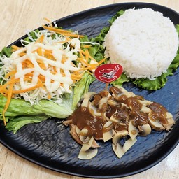 ข้าวหน้าสเต็กไก่ราดซอสเห็ด
