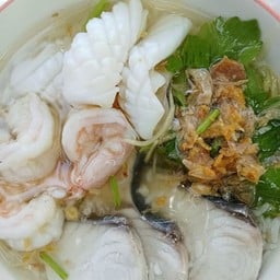 เจ๊เล็ก สะพานปลา