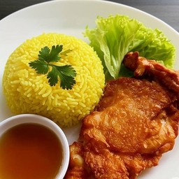 ข้าวมันสะโพกไก่กรอบทอดเกลือ