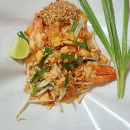 ผัดไทยกุ้งสด