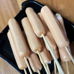 ไส้กรอกหนังกรอบ