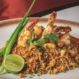 ข้าวผัดรถไฟกุ้ง