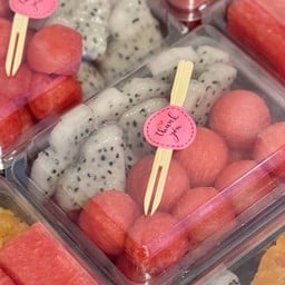 นิ้ง โดนัท