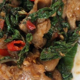 กะเพราเนื้อหมักขุนช้าง