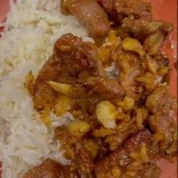 ข้าวหมูกระเทียม