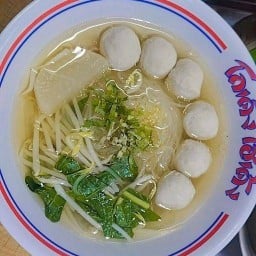 ก๋วยเตี๊ยว โกเด้ง โฮเด้ง เดอะคอมพาวด์ พระยาสุเรนทร์
