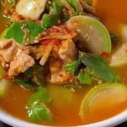 แกงป่าหมูชิ้นมะเขือ