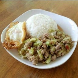 ผัดกระหล่ำปลี