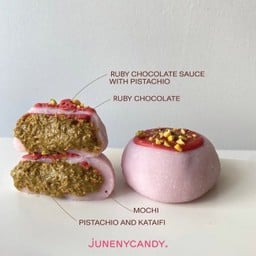 Mochi Ruby Dubai Chocolate