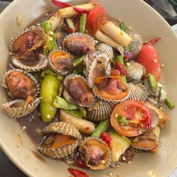 ตำหอยแครงน้ำปลาร้านัว