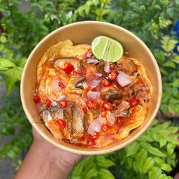 ข้าวไข่ข้น ยำปลากระป๋อง