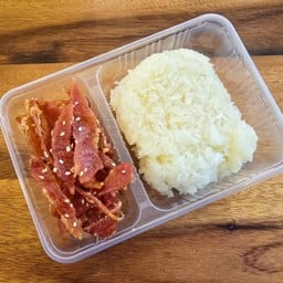 หมูหวานทอดงาข้าวเหนียวขาว/ดำ