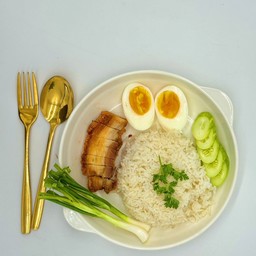 ข้าวหมูกรอบ