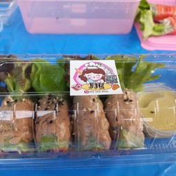 สลัดโรลทูน่าล้วน