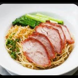 1.บะหมี่หมูแดง