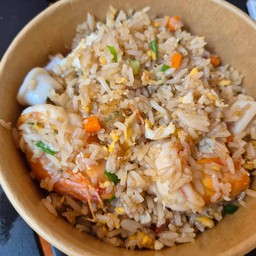 ข้าวผัดทะเล