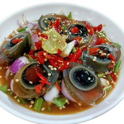 ยำไข่เยี่ยวม้า