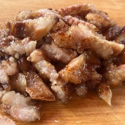 ครัวหมูย่างนำโชค