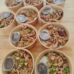 ข้าวหมูทอด x 10 กล่อง