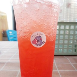 สตรอเบอรี่โซดา