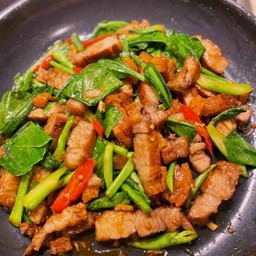 อ้วนตั๊บ หมูกรอบ (เจ้าเก่าเจ้าเดิม) บางปูวิลล่า2