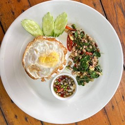 ข้าวกะเพรา-หมูสับ