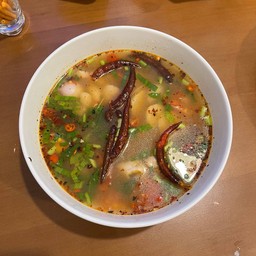 ต้มยำไก่ S