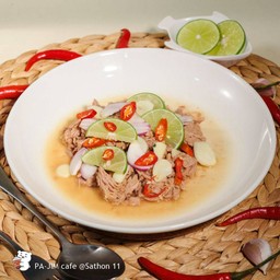 ข้าวปลาทูน่าทรงเครื่อง