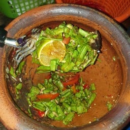 ร้านส้มตำสามพี่น้อง