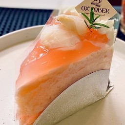 Lychee Cake (ลิ้นจี่หน้านิ่ม)