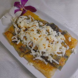 โรตีไข่+ผักโขม+ชีส