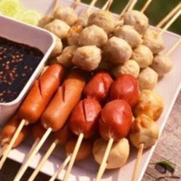 ลูกชิ้นปิ้งรวม