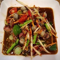 ตำหอยแครง