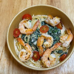 สปาเก็ตตี้กุ้งครีมผักโขม