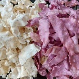 กินเกรียบกัน By ขวัญ